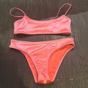 Triangl bikini